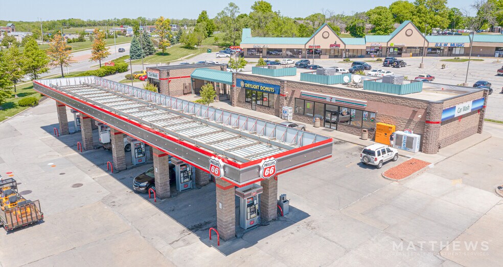 202-204 N Parker St, Olathe, KS for sale - Building Photo - Image 1 of 1