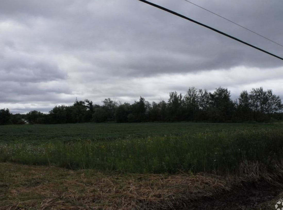 1420 Old Prescott Rd, Ottawa, ON for sale Primary Photo- Image 1 of 3