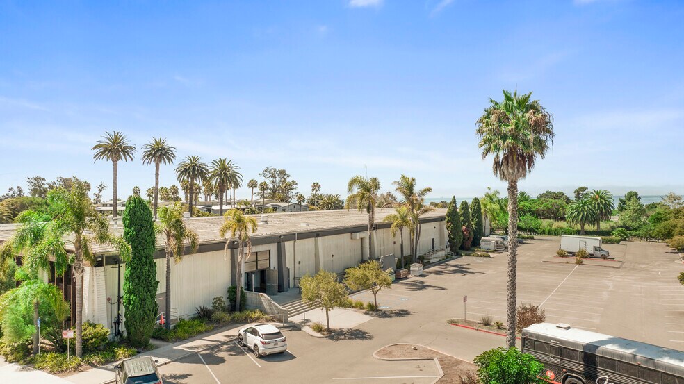 5251 6th St, Carpinteria, CA 93013