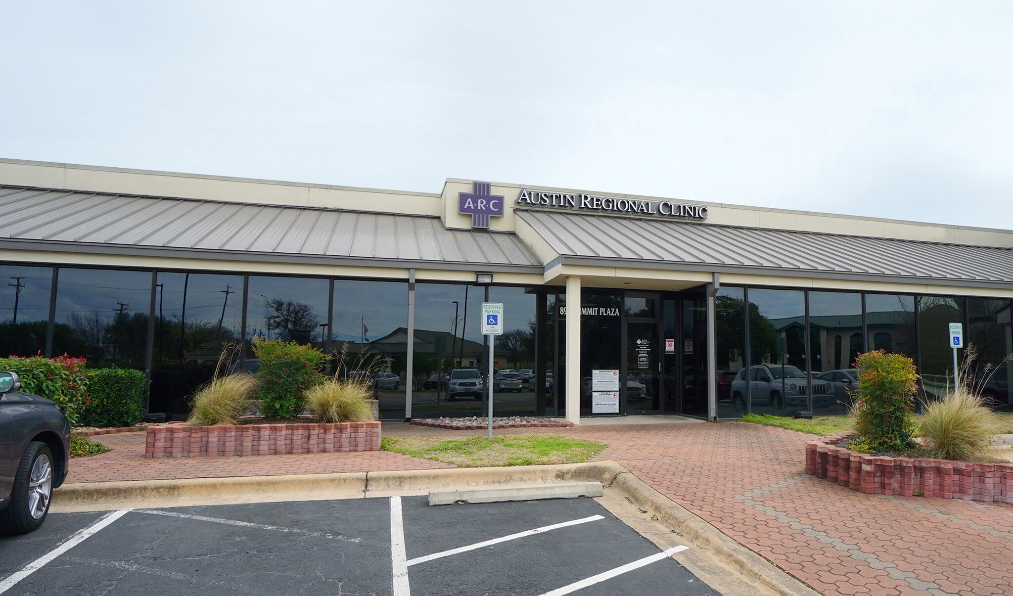 894 Summit St, Round Rock, TX for sale Building Photo- Image 1 of 1