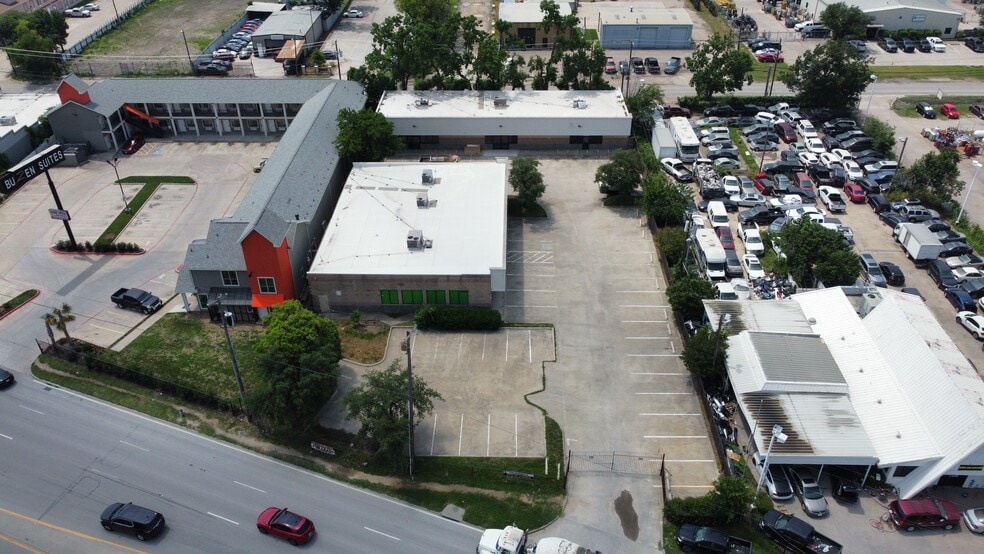 2020 W Northwest Hwy, Dallas, TX for sale - Aerial - Image 1 of 26