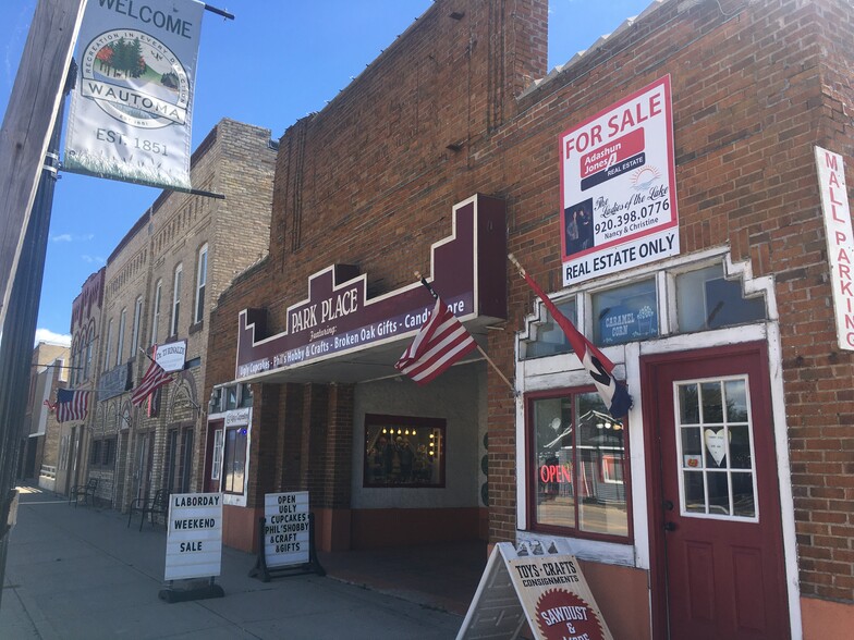 409 W Main St, Wautoma, WI for sale - Building Photo - Image 1 of 1