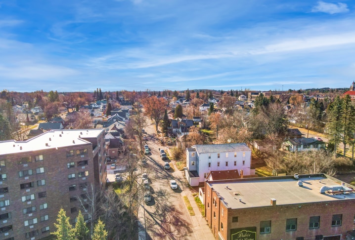 17 8th St, Cloquet, MN for sale - Building Photo - Image 3 of 9