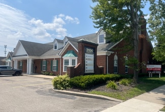 More details for 2104 E Eleven Mile Rd, Warren, MI - Office for Sale