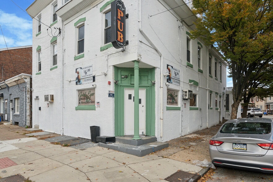 4742-4744 Richmond St, Philadelphia, PA for lease - Building Photo - Image 1 of 25