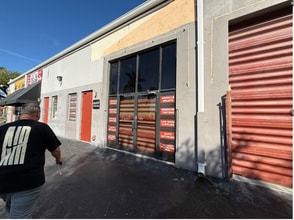 10674 SW 186th Ln, Cutler Bay, FL for lease Interior Photo- Image 2 of 11