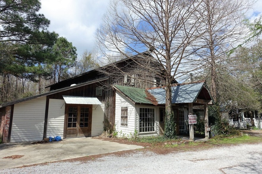 16255 Highland Rd, Baton Rouge, LA 70810