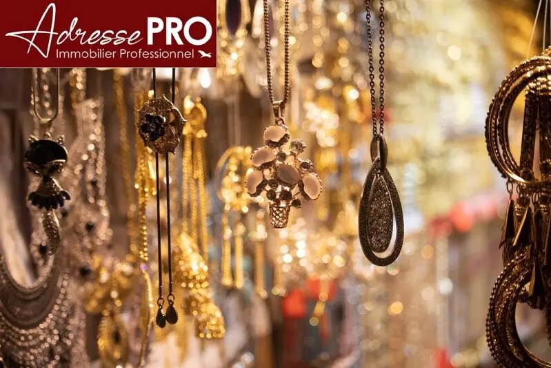 Retail in Montpellier for lease Building Photo- Image 1 of 8