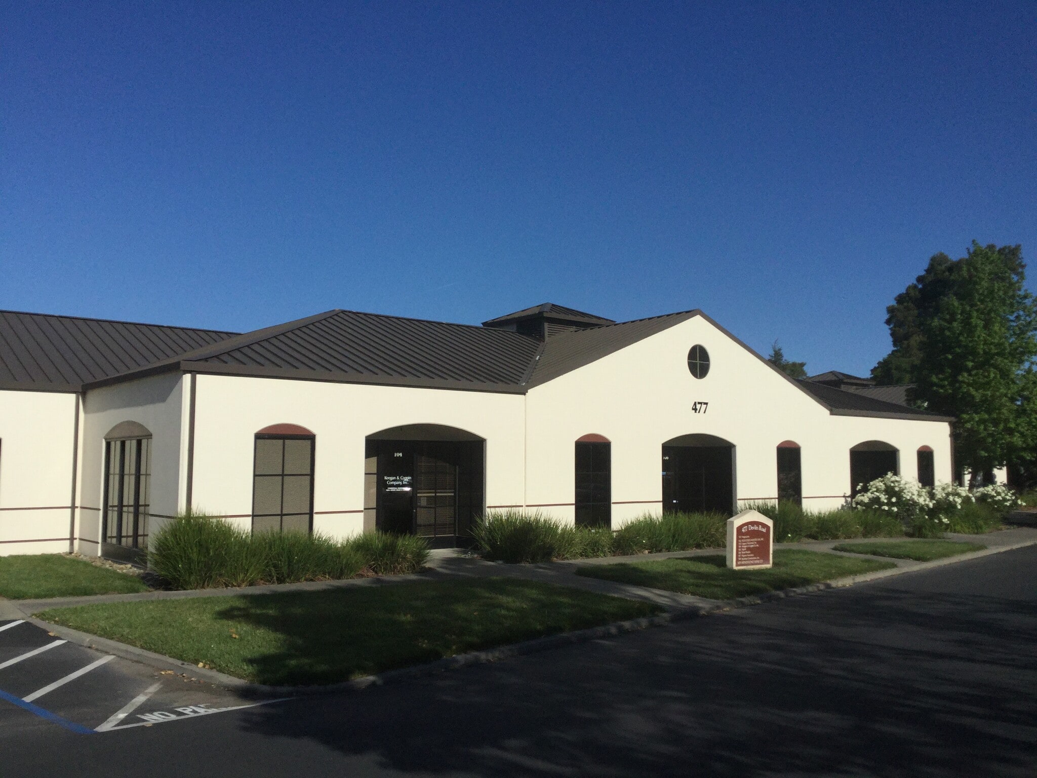477 Devlin Rd, Napa, CA for lease Building Photo- Image 1 of 5