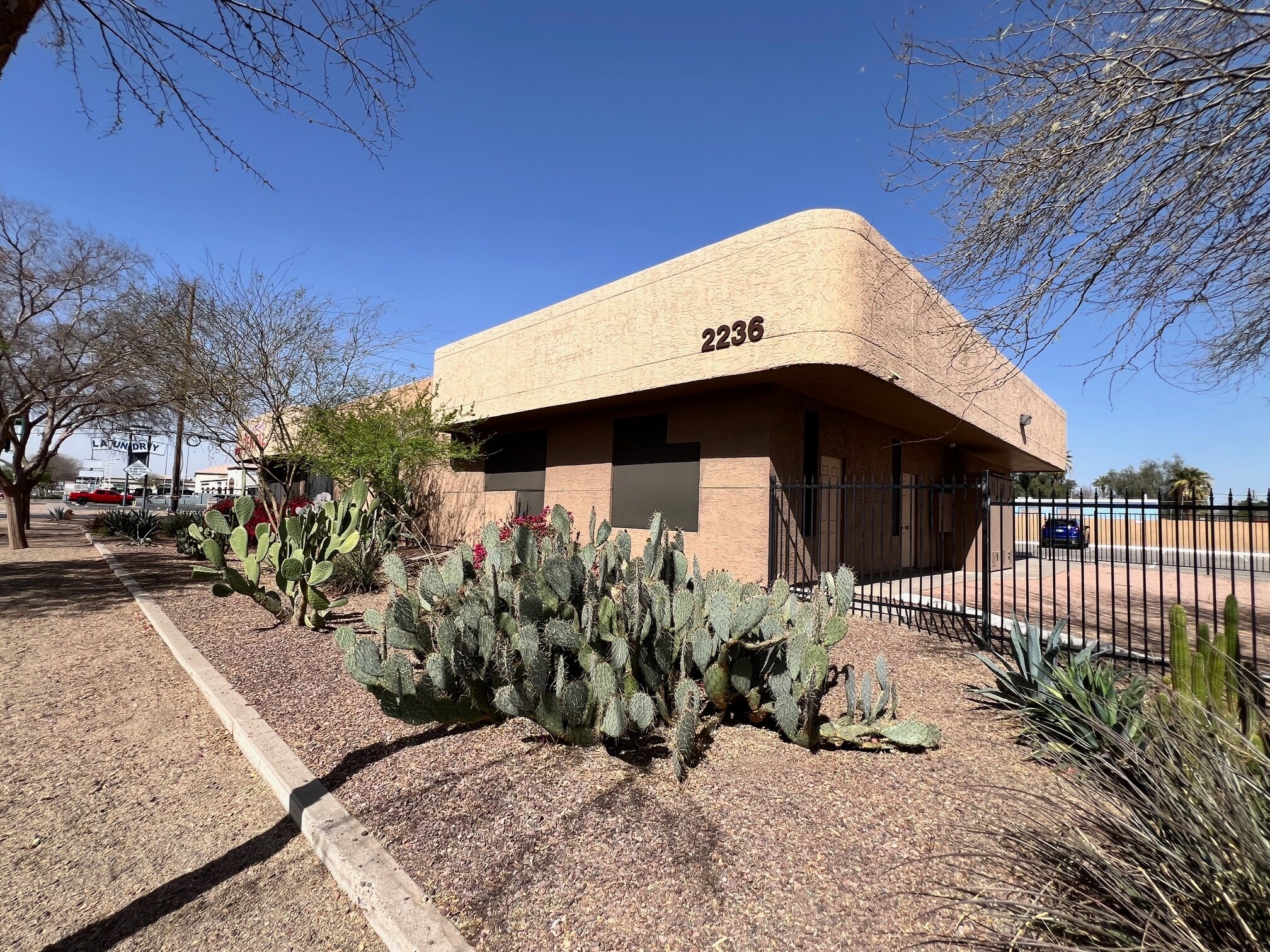 2236 W Bethany Home Rd, Phoenix, AZ for sale Building Photo- Image 1 of 1