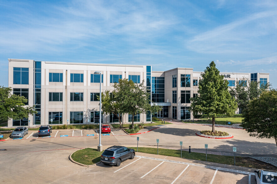 1707 Market Place Blvd, Irving, TX for lease - Building Photo - Image 1 of 13