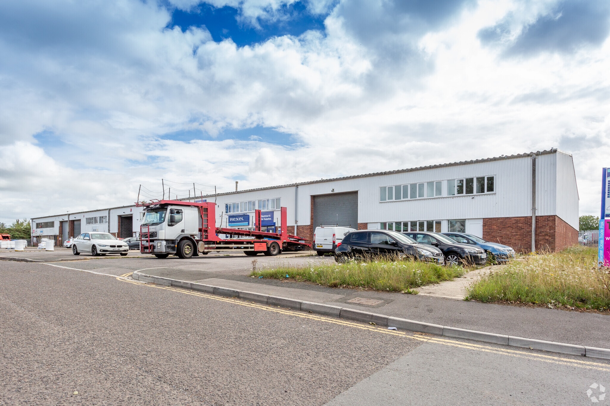 6-10 Bridgewater Clos, Swindon for sale Building Photo- Image 1 of 1