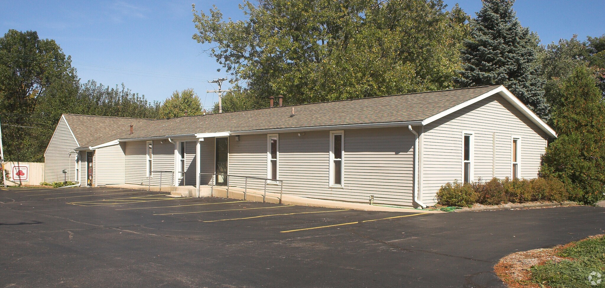 2520 Packard Rd, Ypsilanti, MI for sale Building Photo- Image 1 of 1