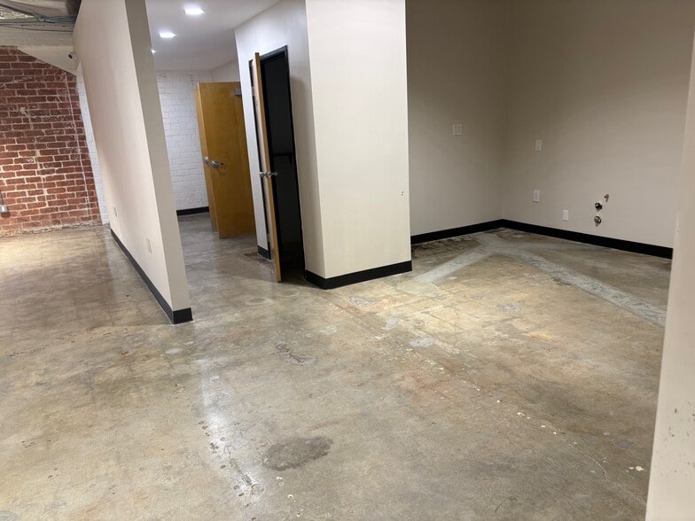 161 Pasadena Ave, South Pasadena, CA for lease - Interior Photo - Image 3 of 13