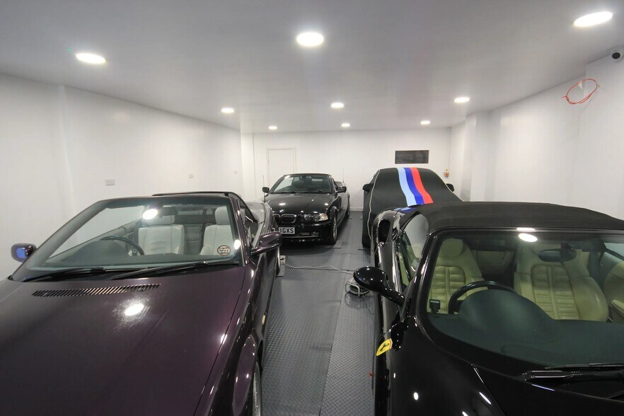 Unit 56 Manston, Ramsgate for sale - Interior Photo - Image 2 of 5