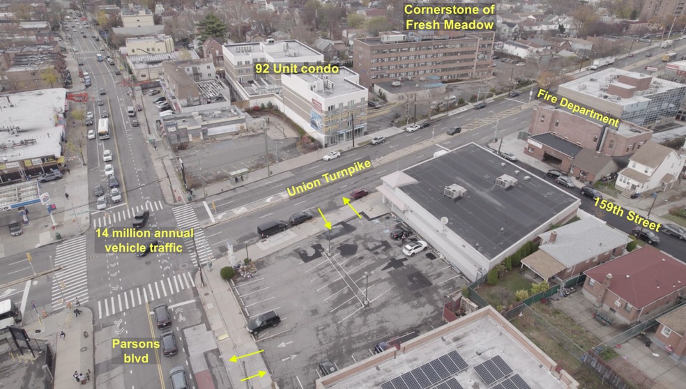 15802 Union Tpke, Flushing, NY for lease - Building Photo - Image 2 of 28