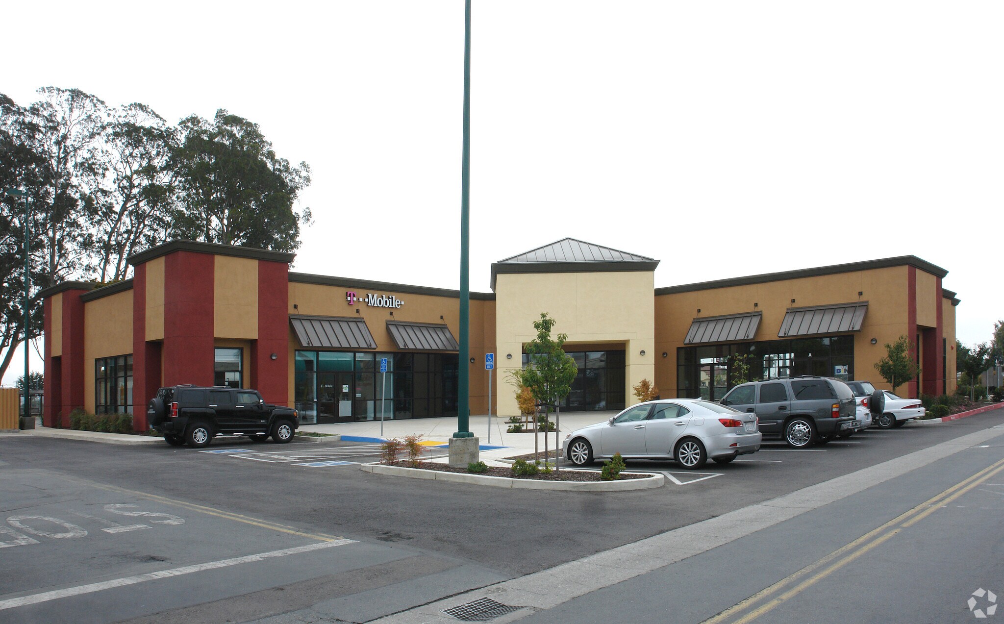 901-1057 N Main St, Salinas, CA for lease Primary Photo- Image 1 of 12