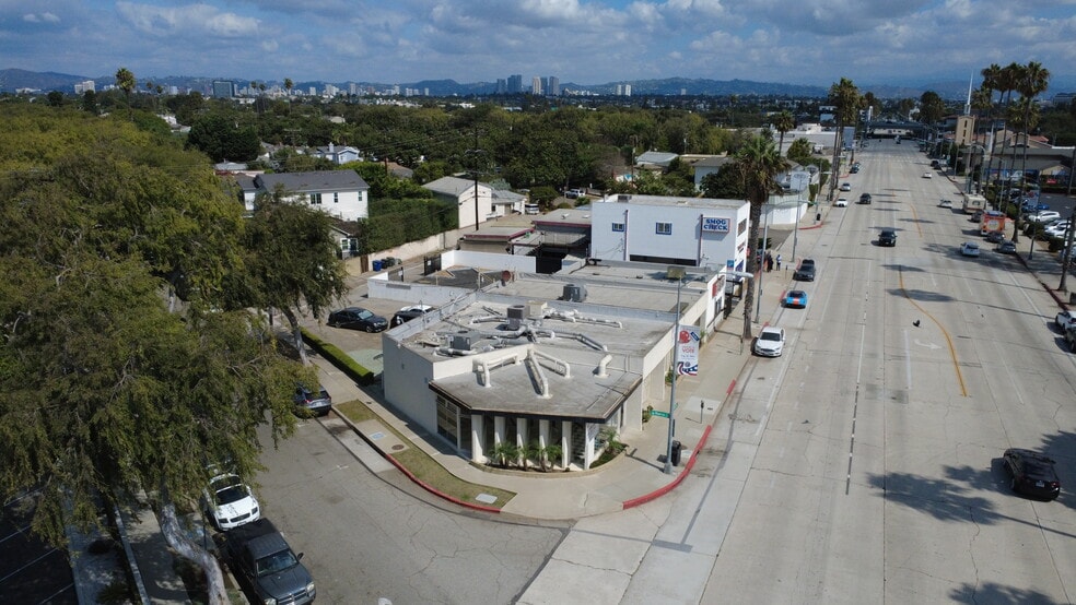 11419-11423 W Washington Blvd, Los Angeles, CA for sale - Building Photo - Image 2 of 8
