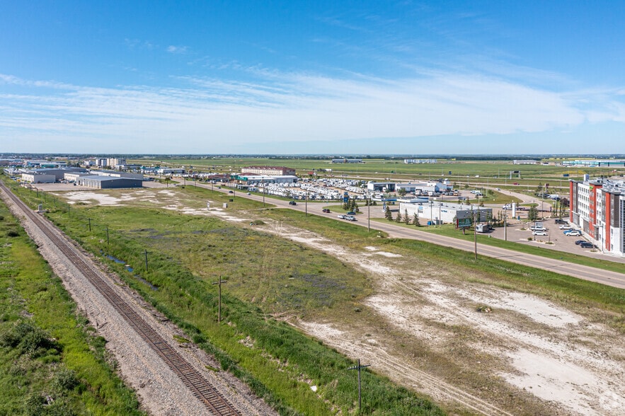 7715 Sparrow Dr, Leduc, AB for sale - Aerial - Image 3 of 3