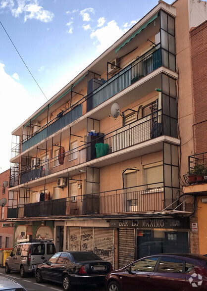 Calle De Esperanza Macarena, 36, Madrid, Madrid for sale - Primary Photo - Image 1 of 2