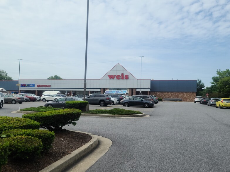 4126 Joppa Rd, Perry Hall, MD for lease - Building Photo - Image 2 of 12