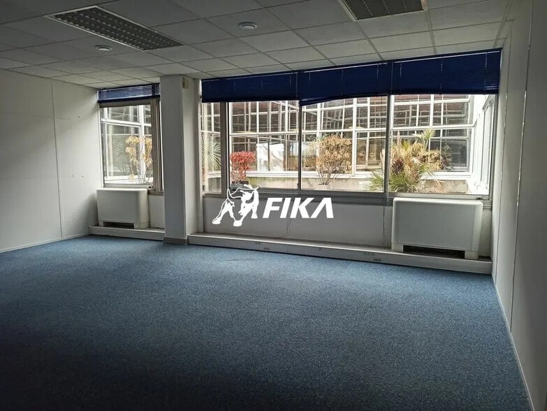 Office in Labège for lease - Interior Photo - Image 3 of 9