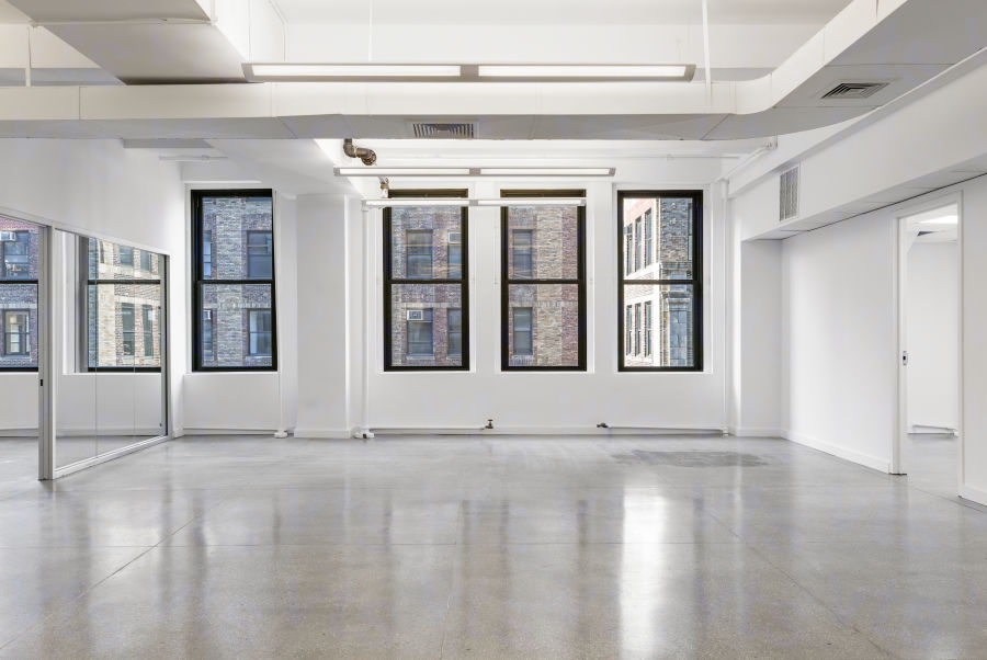 575 8th Ave, New York, NY for lease Interior Photo- Image 1 of 5