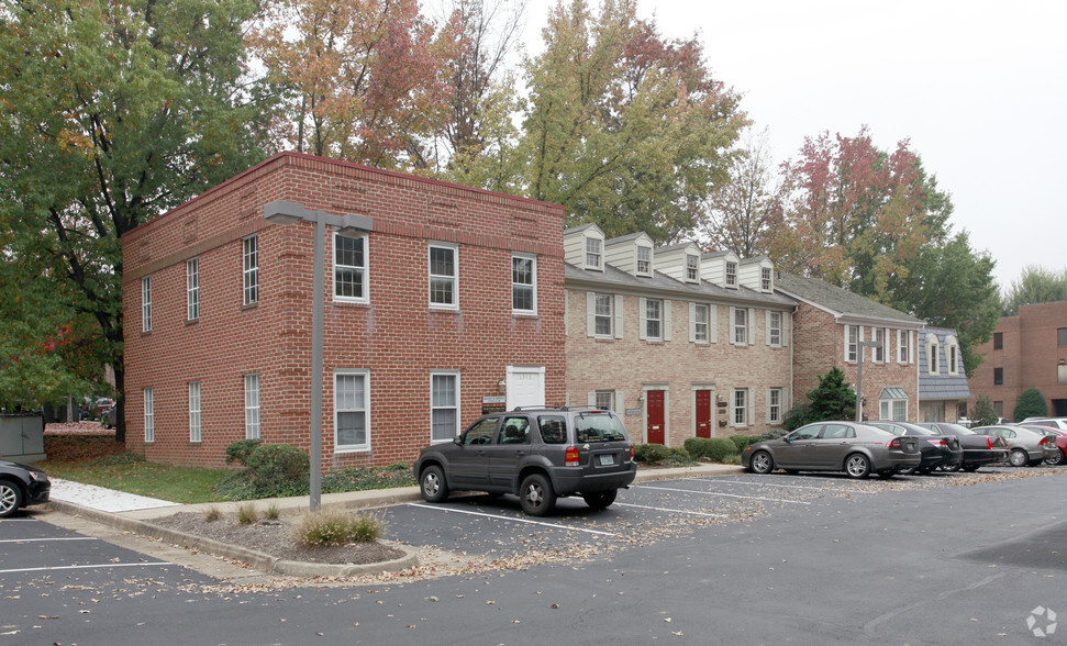 1311 Vincent Pl, McLean, VA for sale - Primary Photo - Image 1 of 1