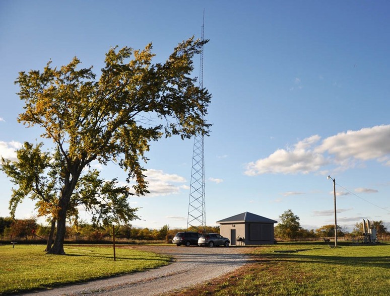 2191 SW Zack Wheat Dr, Polo, MO for sale - Primary Photo - Image 1 of 1