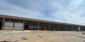 2929 32nd St SE, Kentwood MI - Warehouse