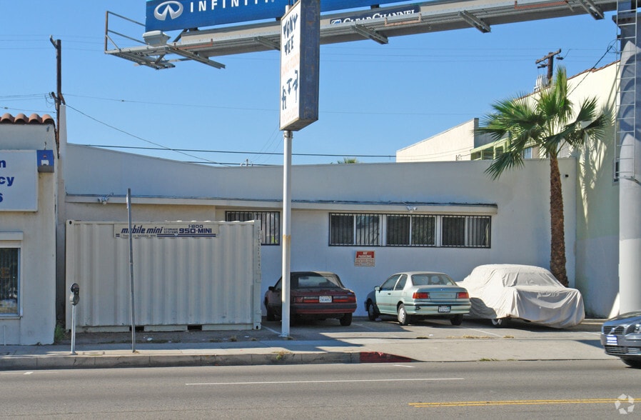 2855 S Robertson Blvd, Los Angeles, CA for sale - Building Photo - Image 3 of 11