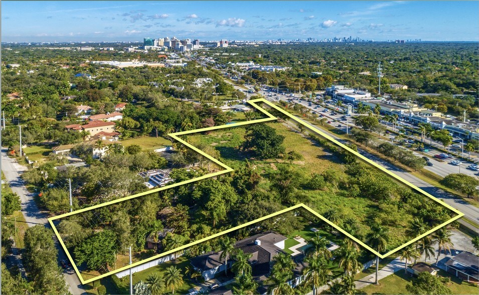 11405 SW 82nd Ave, Miami, FL for sale - Primary Photo - Image 1 of 1