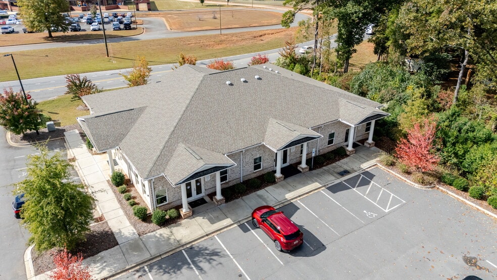 4184 Dobys Bridge Rd, Fort Mill, SC for lease - Aerial - Image 1 of 18