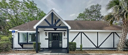 2017 W Main St, Leesburg, FL for lease Building Photo- Image 1 of 36