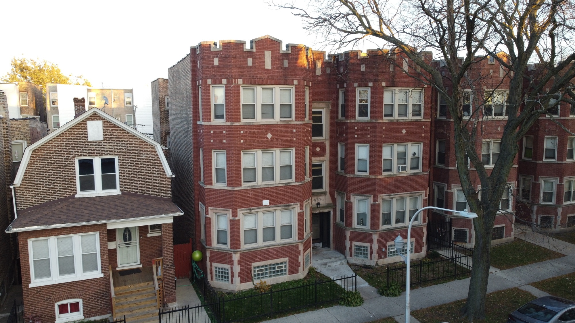 7147 S Cornell Ave, Chicago, IL for sale Building Photo- Image 1 of 6