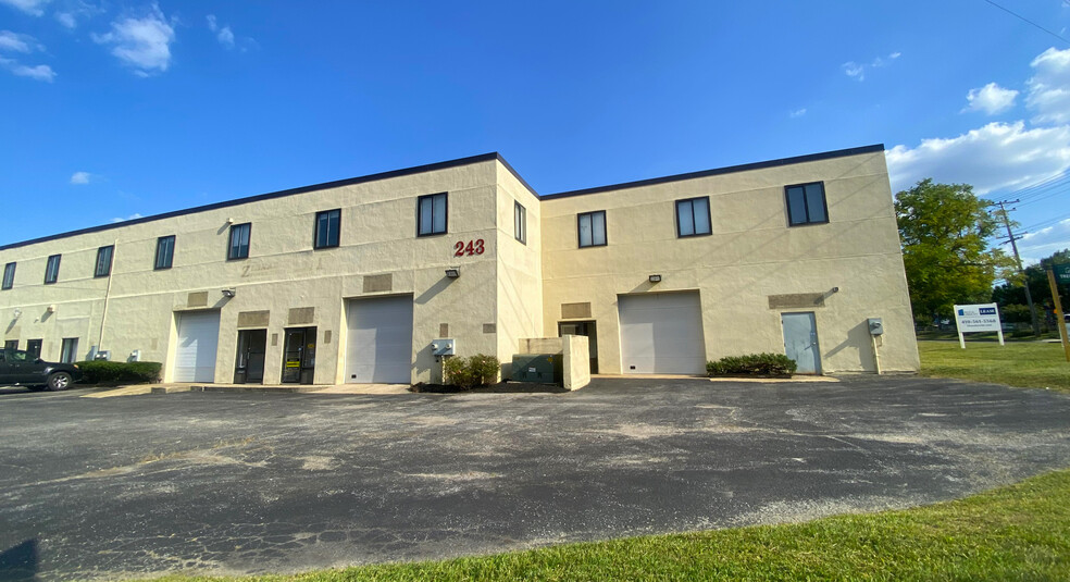 243 Cockeysville Rd, Cockeysville, MD for lease - Building Photo - Image 1 of 4