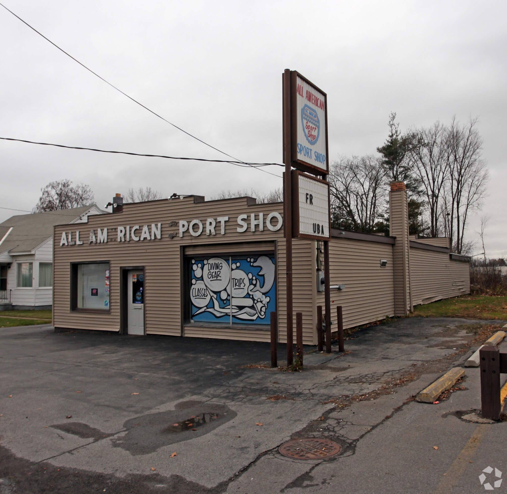 1716-1718 Burrstone Rd, New Hartford, NY for sale Primary Photo- Image 1 of 1