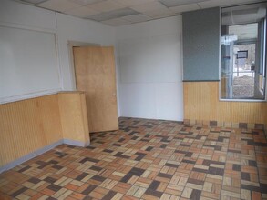 2781 US Route 5 N, Windsor, VT for lease Interior Photo- Image 2 of 11