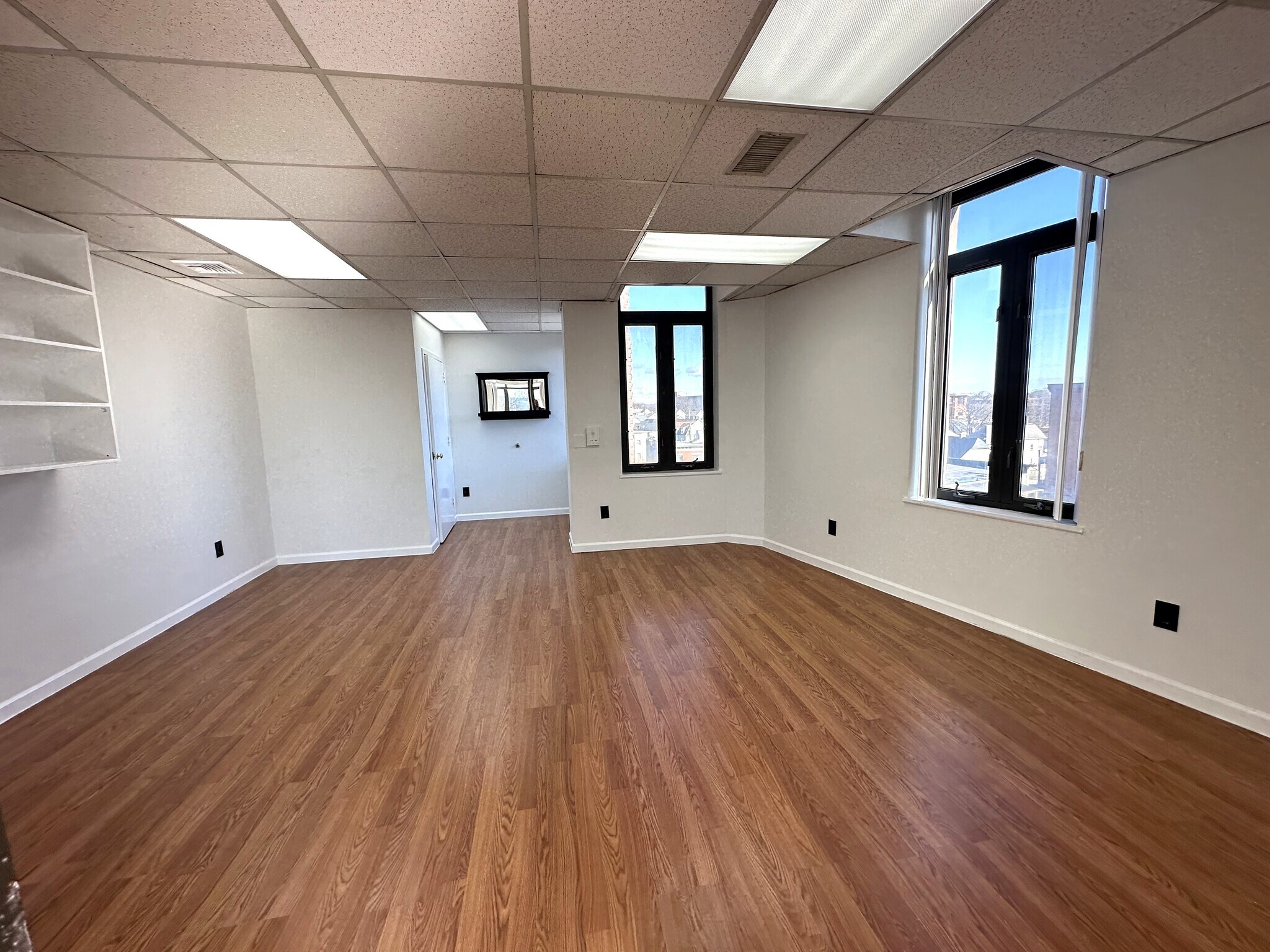 219 Westchester Ave, Port Chester, NY for lease Interior Photo- Image 1 of 4