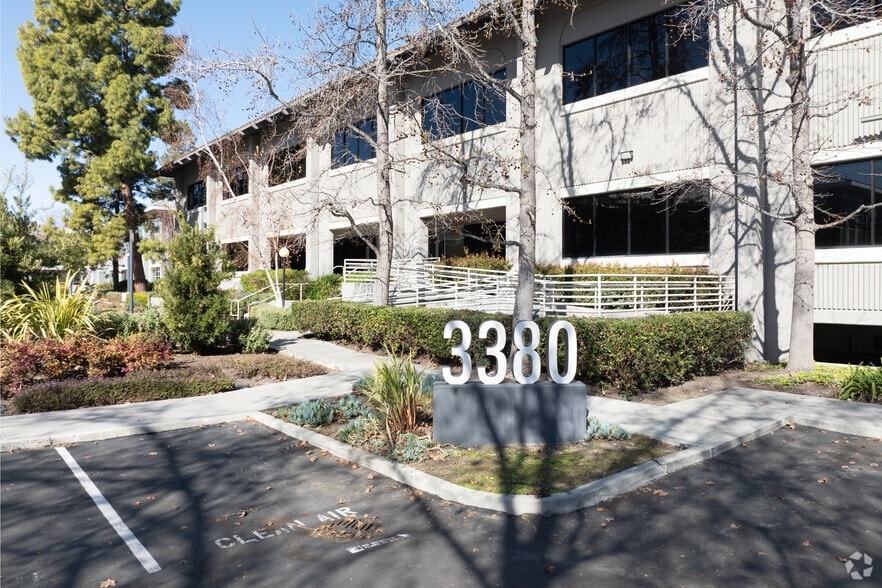 3380 Central Expy, Santa Clara, CA for lease - Building Photo - Image 2 of 9