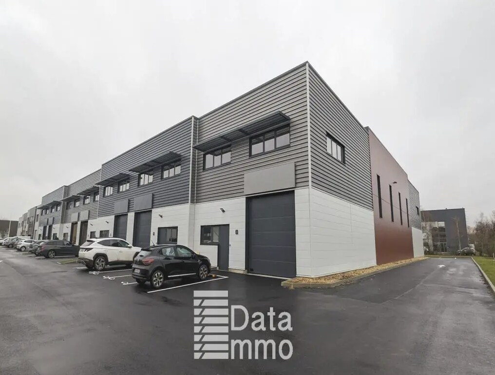 Avenue Marguerite Perey, Lieusaint for lease Building Photo- Image 1 of 8