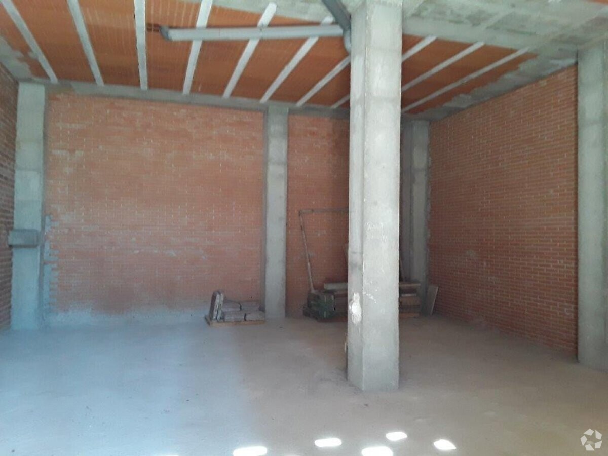 Arganda del Rey, MAD 28500 - Unit Puerta A, Esc. A -  - Interior Photo - Image 1 of 3