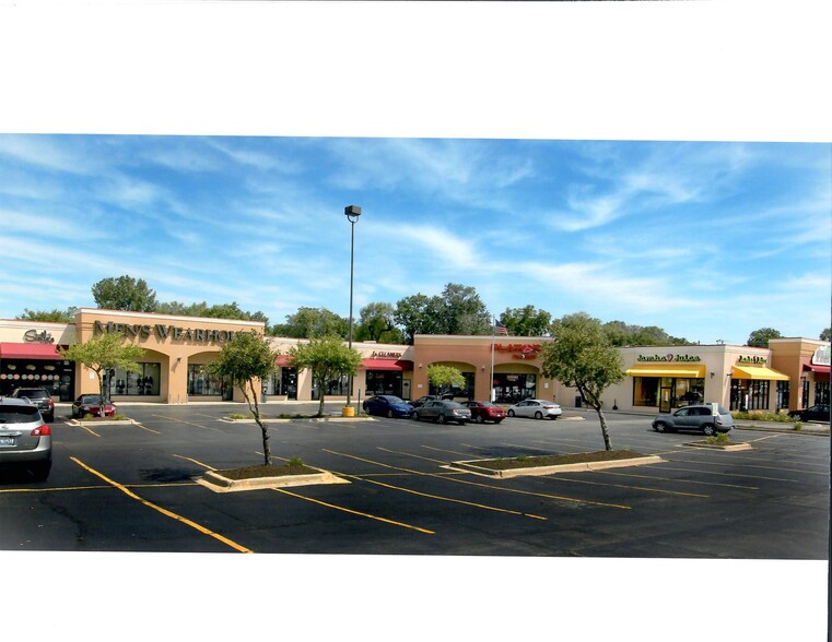 17W480-17W512 22nd St, Oakbrook Terrace, IL for lease - Building Photo - Image 2 of 6