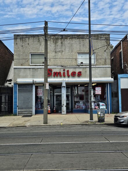 6129-31 Woodland Ave, Philadelphia, PA for sale - Building Photo - Image 1 of 11