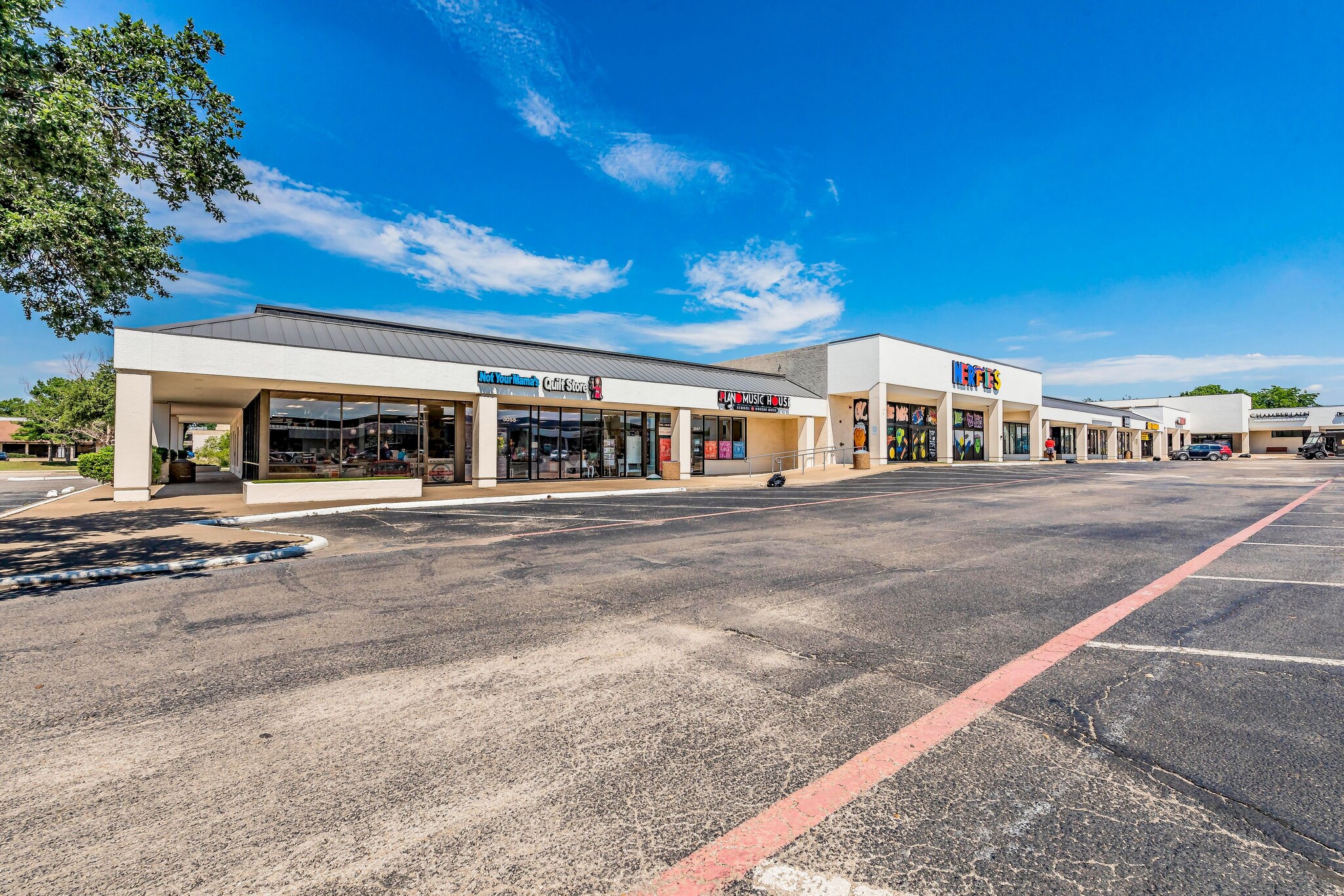 2963-3055 W 15th St, Plano, TX for lease Building Photo- Image 1 of 25