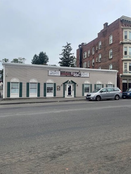 478 W Main St, Waterbury, CT for sale - Building Photo - Image 1 of 1