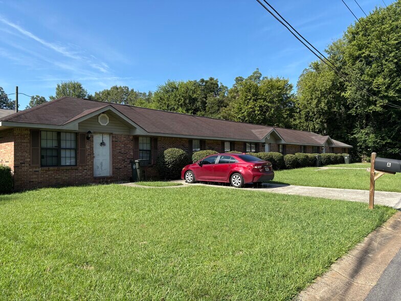 401 Walden St, Fort Valley, GA for sale - Primary Photo - Image 1 of 7