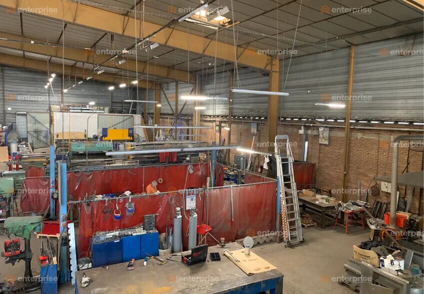 Flex in Tourcoing for sale - Interior Photo - Image 2 of 8