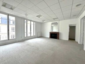 5 Avenue De L'Opera, Paris for lease Interior Photo- Image 2 of 7