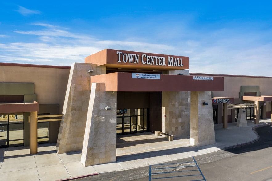 57725 Twenty Nine Palms Hwy, Yucca Valley, CA for lease - Building Photo - Image 1 of 6